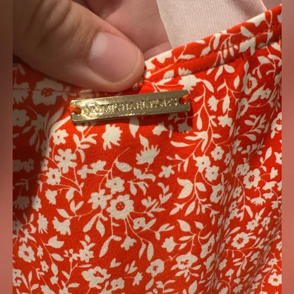 Michael Michael Kors Women's 236282 V-Twist Halter One-Piece Swimsuit Size 16 - Picture 5 of 8